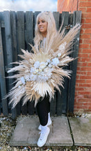 Load image into Gallery viewer, Flower Swags