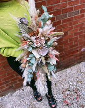 Load image into Gallery viewer, Flower Swags