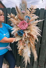 Load image into Gallery viewer, Flower Swags