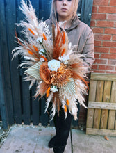 Load image into Gallery viewer, Flower Swags