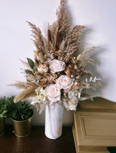 Load image into Gallery viewer, XL Pampas bouquet vase displays