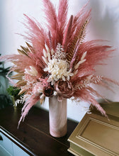 Load image into Gallery viewer, XL Pampas bouquet vase displays