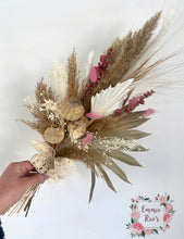 Load image into Gallery viewer, Francesca - hand tied bouquet