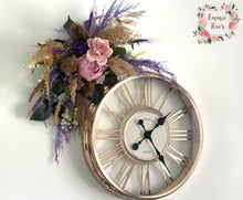 Load image into Gallery viewer, Single Dried & Artificial Flower Spread