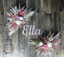 Load image into Gallery viewer, Double Dried & Artificial Flower Spread