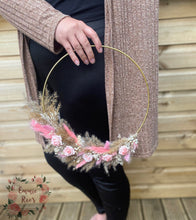 Load image into Gallery viewer, Dried Flower Hoops