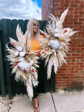 Load image into Gallery viewer, Flower Swags