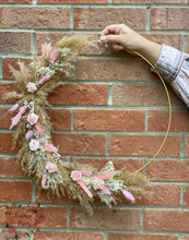 Load image into Gallery viewer, Dried Flower Hoops