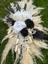 Load image into Gallery viewer, Flower Swags