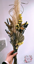 Load image into Gallery viewer, Betty - hand tied bouquet