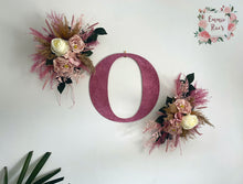 Load image into Gallery viewer, Double Dried & Artificial Flower Spread