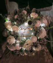 Load image into Gallery viewer, Door wreaths