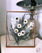 Load image into Gallery viewer, Dried flower Pressed full glass Frames
