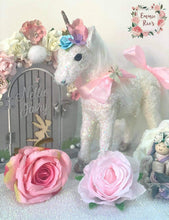 Load image into Gallery viewer, Sparkle Unicorns
